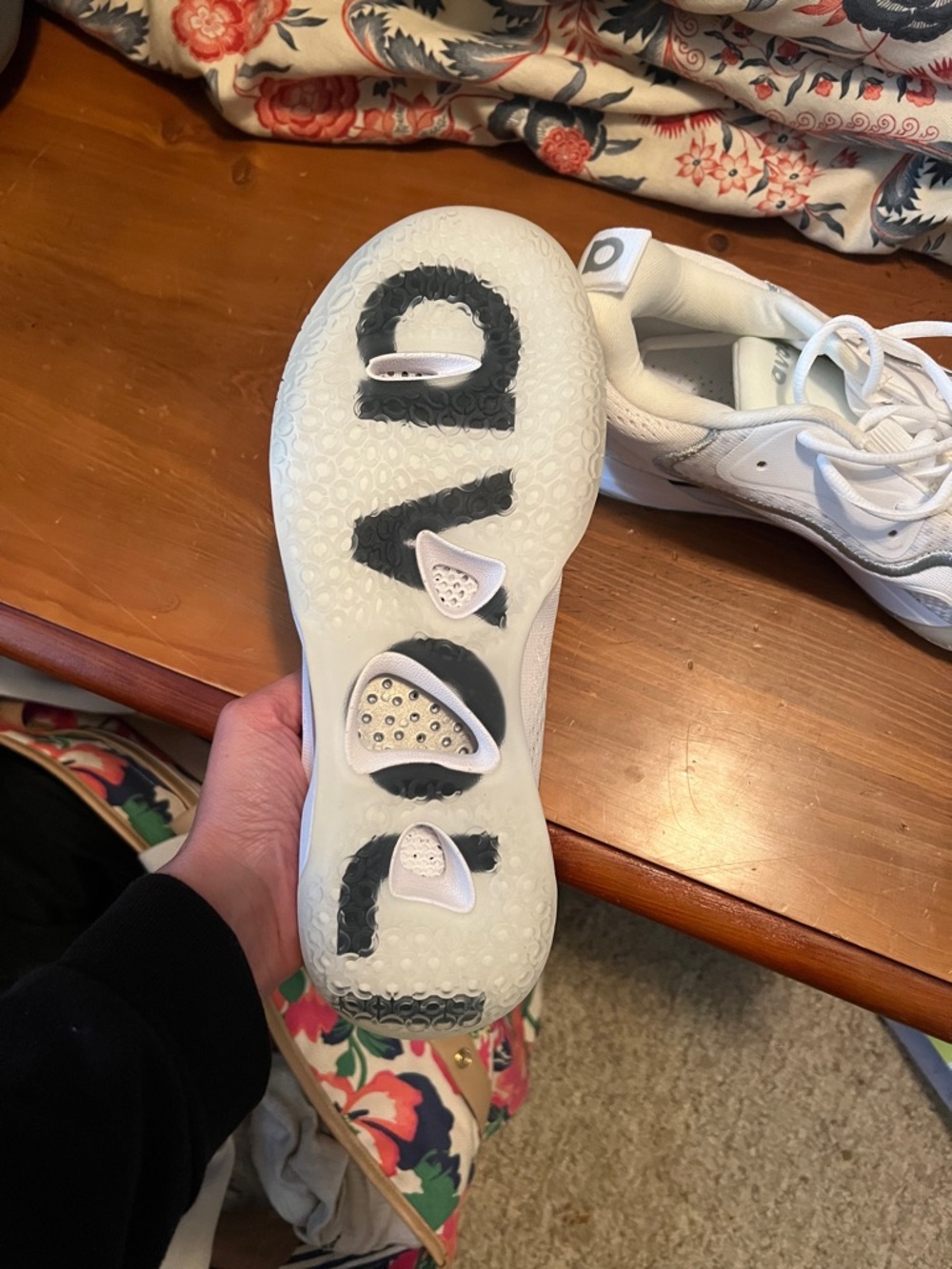 Avoli White Athletic Sneakers with Subtle Silver Trim volleyball shoes - Picture 3 of 3
